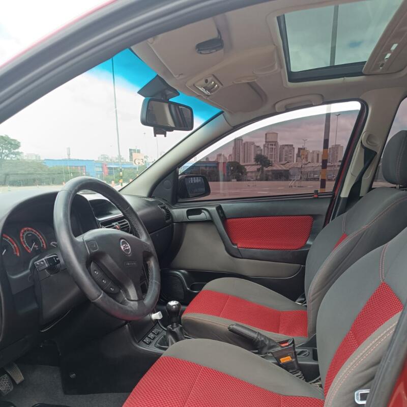 Astra vermelho